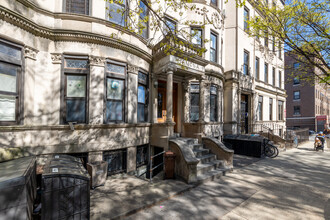 708 8th Ave in Brooklyn, NY - Building Photo - Building Photo