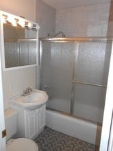 314 Center Ave, Unit 4 in Sheboygan, WI - Building Photo - Building Photo