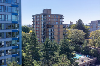 the WestWyn in Vancouver, BC - Building Photo - Building Photo