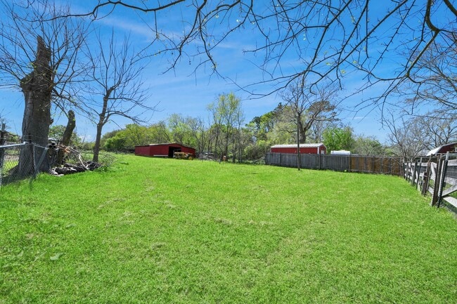 property at 602 Massey Tompkins Rd