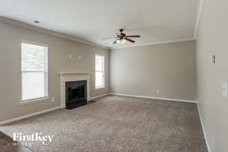7478 Springbox Drive in Fairburn, GA - Building Photo - Building Photo