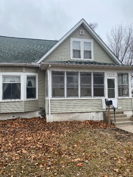 3702 N 23rd St in Omaha, NE - Building Photo