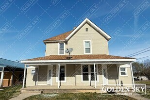 1224 E Main St in Muncie, IN - Building Photo