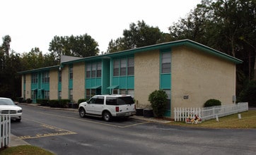 Wilson Blvd Apartments in Jacksonville, FL - Building Photo - Building Photo