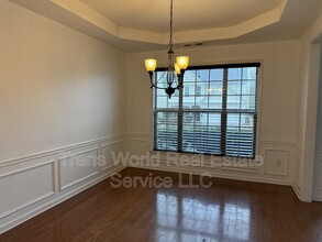 425 Friars Head Dr NE in Suwanee, GA - Building Photo - Building Photo