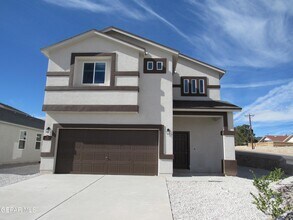 1689 Asbury St in El Paso, TX - Building Photo - Building Photo