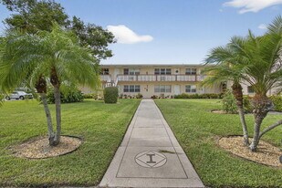 193 Easthampton I in West Palm Beach, FL - Building Photo