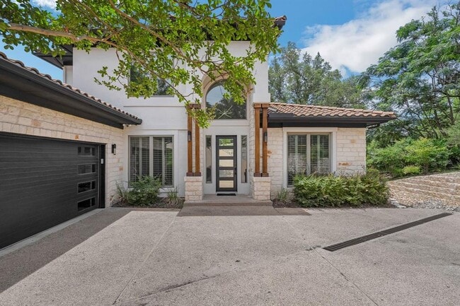 property at 414 New Lido Dr