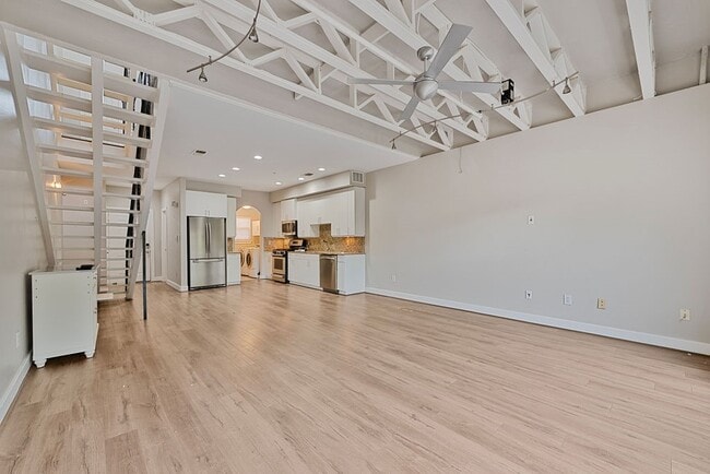 property at 1616 Elgin St