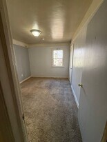 1360 Pennsylvania Ave in Tyrone, PA - Building Photo