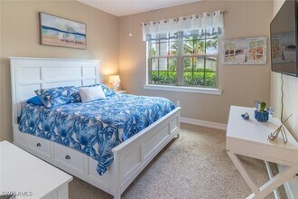 16366 Barclay Ct in Naples, FL - Building Photo - Building Photo