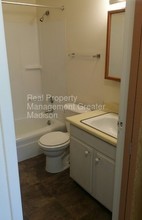 3722 E Karstens Dr-Unit -2 in Madison, WI - Building Photo - Building Photo