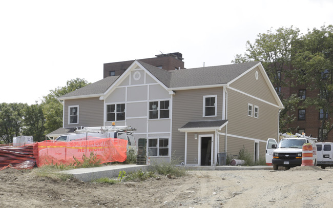 Heritage Homes II in New Rochelle, NY - Building Photo - Building Photo