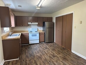 348 Valley Mill Rd in Winchester, VA - Building Photo - Building Photo