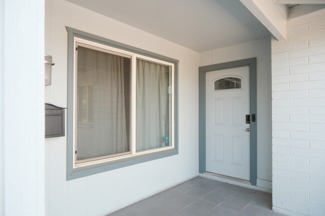 3614 S Newberry Rd in Tempe, AZ - Building Photo - Building Photo