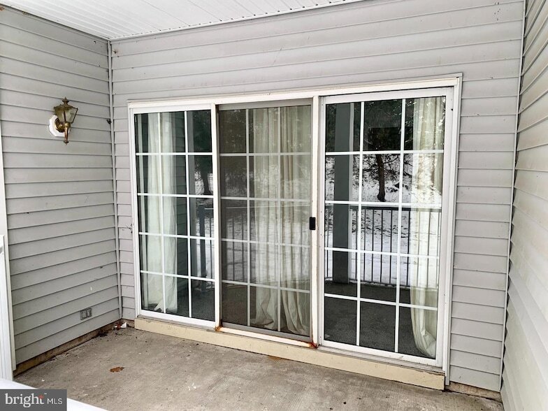 15 Lehavre Ct in Hamilton Township, NJ - Building Photo