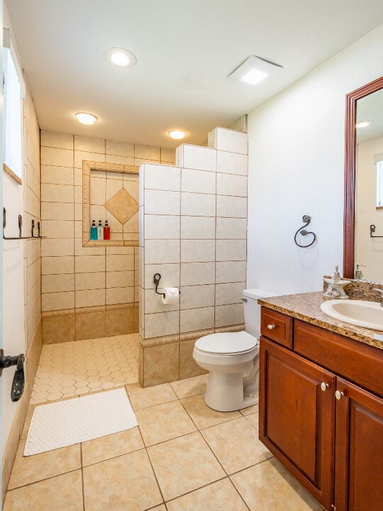 1556 Churchill Ct in Lakeland, FL - Building Photo