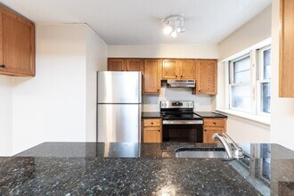 16 Cumberland St in Boston, MA - Building Photo - Building Photo