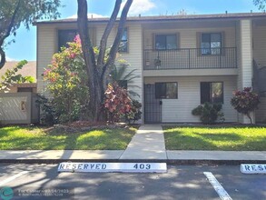 9808 NW 36th St in Sunrise, FL - Building Photo - Building Photo