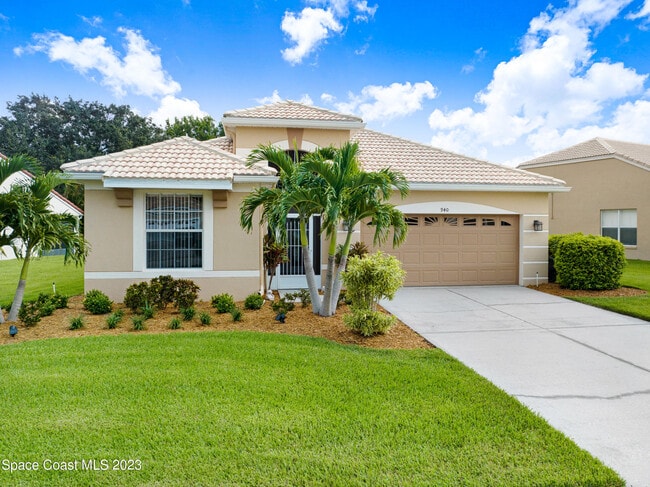 property at 940 Wimbledon Dr