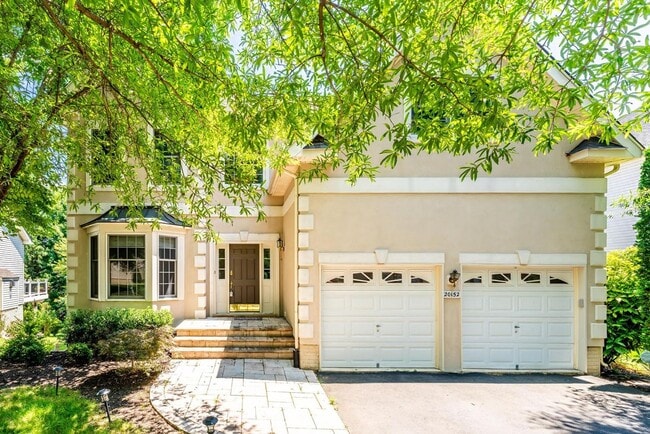 property at 20152 Boxwood Pl