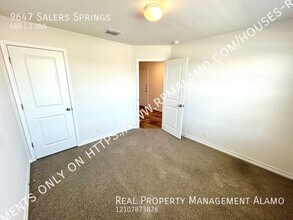 9647 Salers Springs in San Antonio, TX - Building Photo - Building Photo