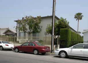 1336 N Kingsley Dr in Los Angeles, CA - Building Photo - Building Photo