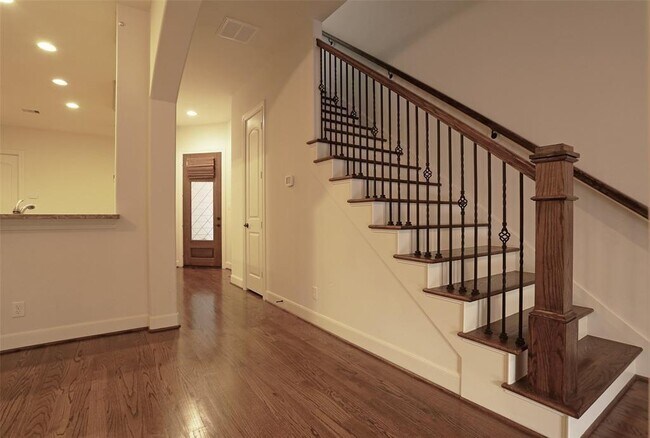1540 Lawrence St in Houston, TX - Building Photo - Building Photo