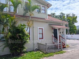 103 S Westland Ave in Tampa, FL - Building Photo