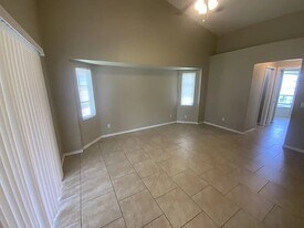 23307 Moorhead Ave in Port Charlotte, FL - Building Photo