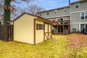 202 Parkwood Dr in Cranberry Township, PA - Building Photo - Building Photo