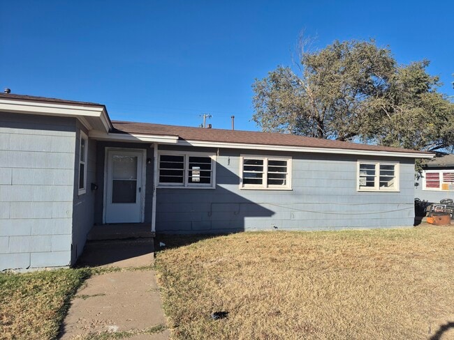 property at 1714 42nd St