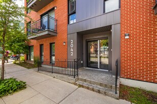 Place Dufresne in Montréal, QC - Building Photo
