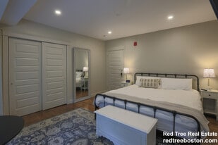 44 Winslow Rd in Brookline, MA - Building Photo