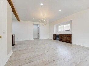 213 NE 14th St in Oklahoma City, OK - Building Photo - Building Photo