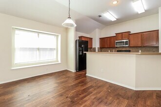 11921 Bellegrove Rd in Burleson, TX - Building Photo - Building Photo