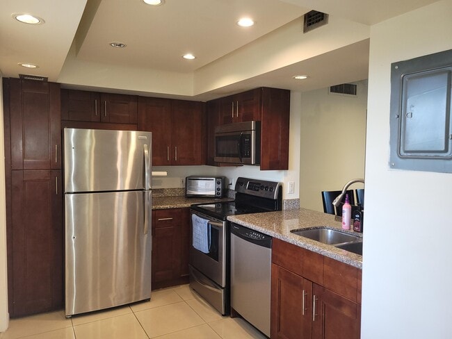 property at 3050 N Palm Aire Dr