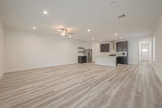 3012 Skyline Mesa Dr in Houston, TX - Building Photo - Building Photo