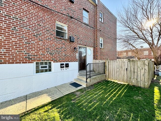 3746 Genesee Dr in Philadelphia, PA - Building Photo - Building Photo