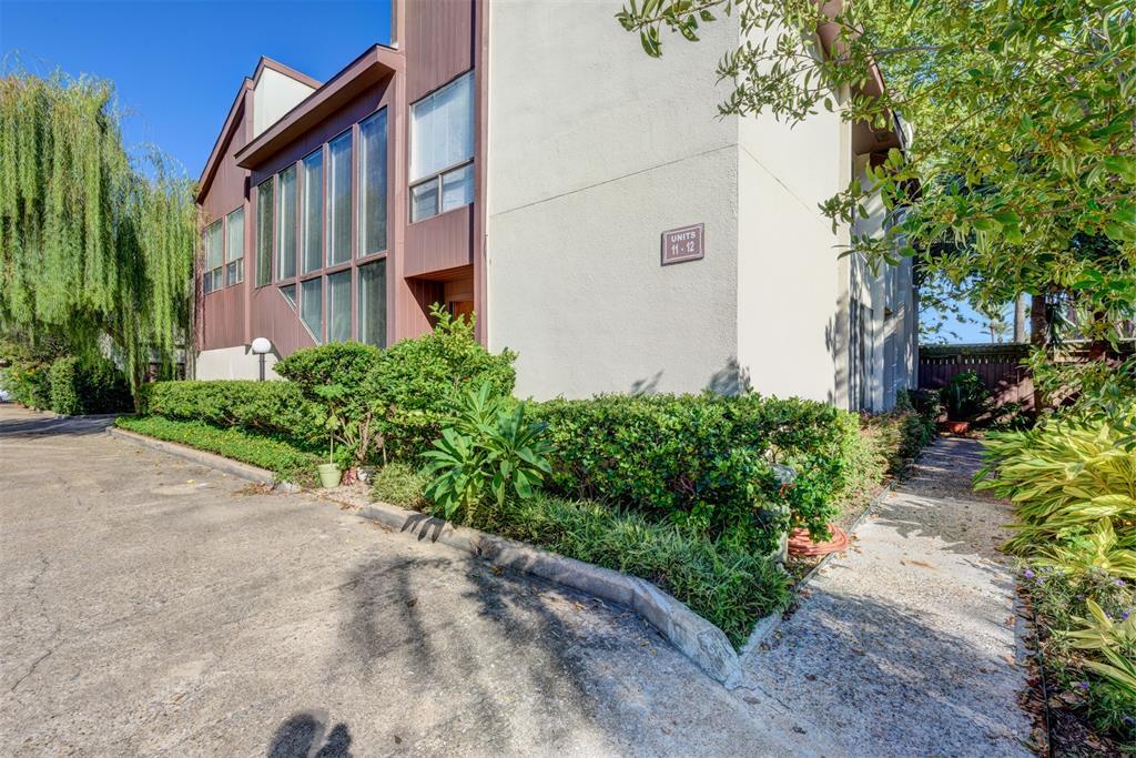 2409 Bering Dr in Houston, TX - Building Photo
