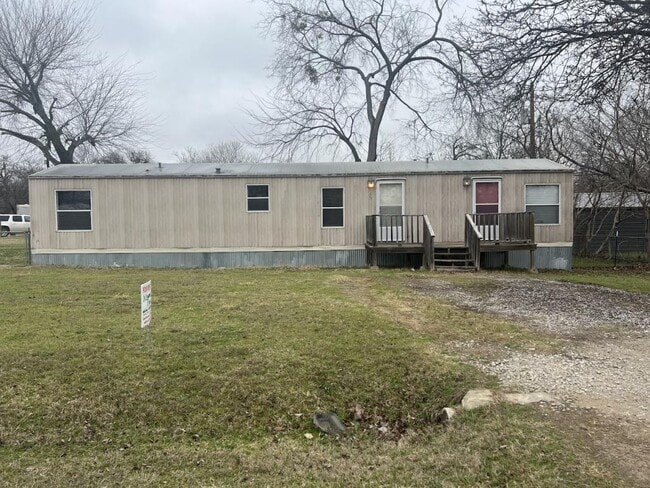 property at 1425 Cardinal Terrace