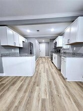 3026 Pine St in Dallas, TX - Building Photo - Building Photo