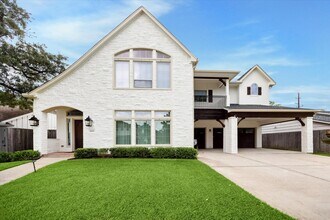 6206 Piping Rock Ln in Houston, TX - Building Photo - Building Photo