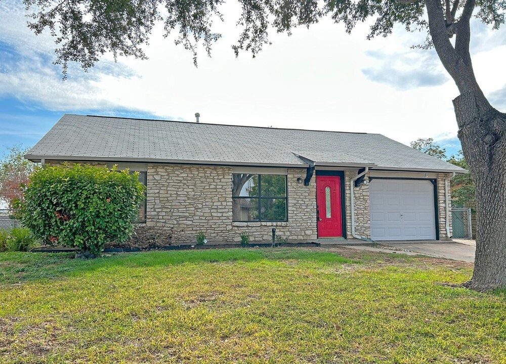 3634 Tuscany Dr in San Antonio, TX - Building Photo