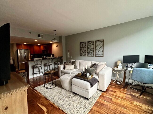 property at 800 Jackson St