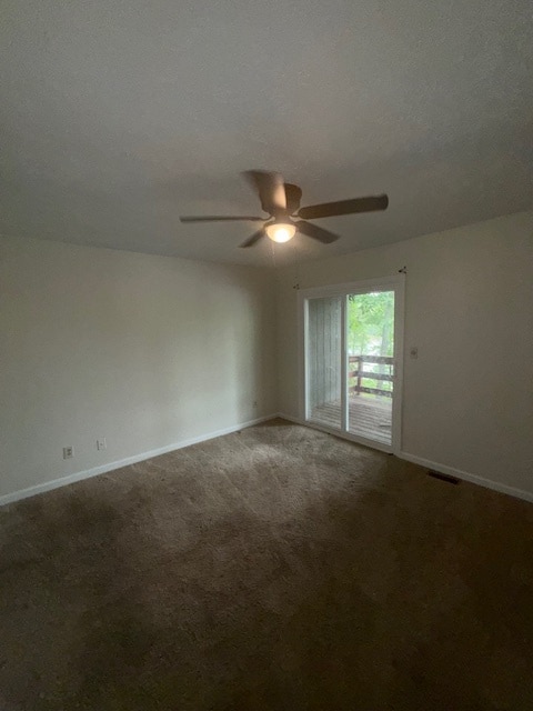 5726 Waters Edge Dr in Fayetteville, NC - Building Photo - Building Photo