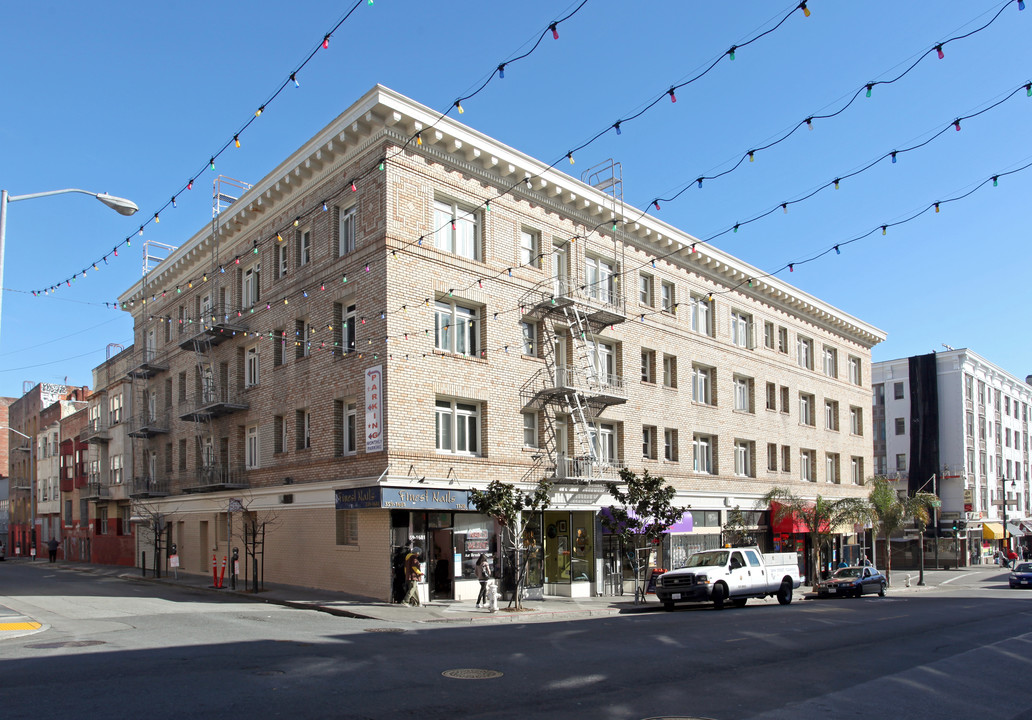 Burlingame Apartments in San Francisco, CA - Foto de edificio