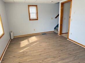 1807 Martin Luther King Jr Dr in Jackson, MI - Building Photo - Building Photo