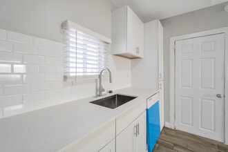 419 W 9th St, Unit C in Casa Grande, AZ - Building Photo - Building Photo