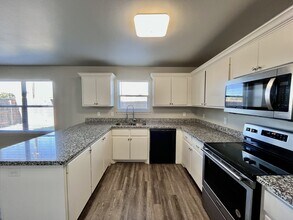 3450 Itasca St in Lubbock, TX - Building Photo - Building Photo